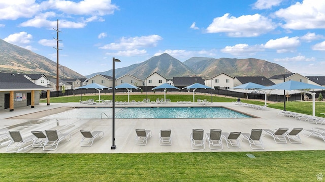 1596 S 3740 E Unit 1358, Spanish Fork, UT 84660 - community pool with a mountain view and a residential view