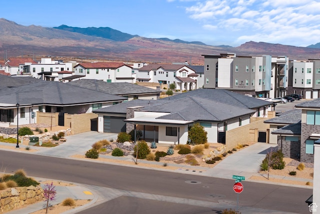 698 W Cypress Umber Dr, St George, UT 84790 - property view of mountains with a residential view