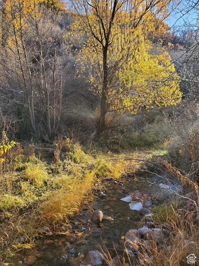 6158 Creekside Dr, Mountain Green, UT 84050