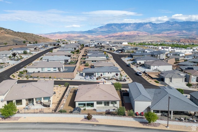 1867 W Grapevine, Hurricane, UT 84737 - aerial view of residential area with a mountainous background