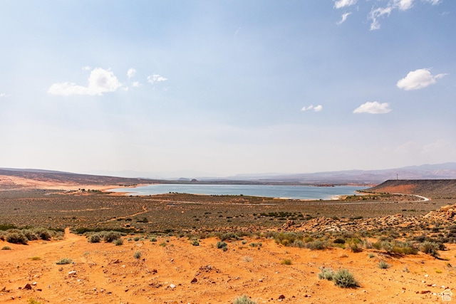 1867 W Grapevine, Hurricane, UT 84737 - water view with mountains