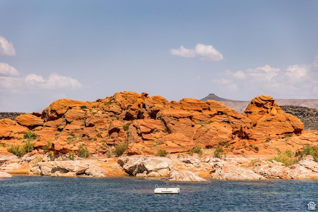 1867 W Grapevine, Hurricane, UT 84737 - view of mountain backdrop featuring a large body of water