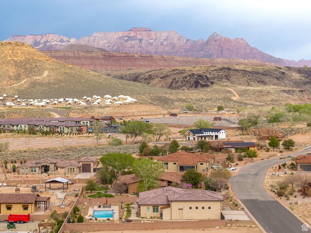 mountain view featuring a residential view
