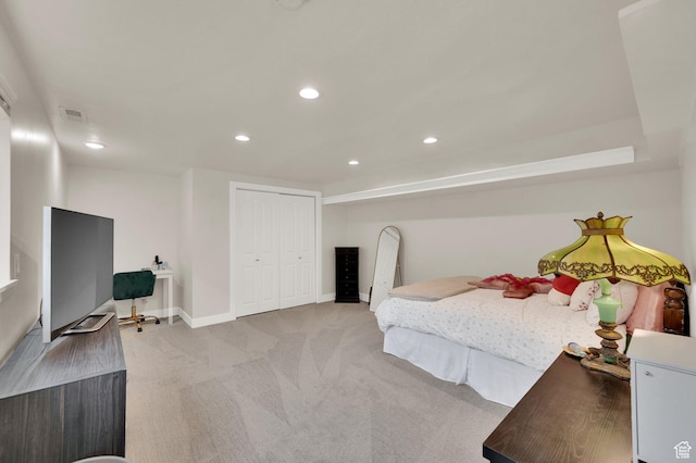 3225 N 1000 W, Pleasant View, UT 84414 - bedroom with a closet, visible vents, baseboards, recessed lighting, and light carpet