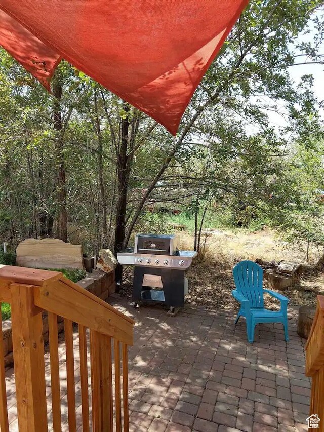 8 S 400 W, Blanding, UT 84511 - view of patio