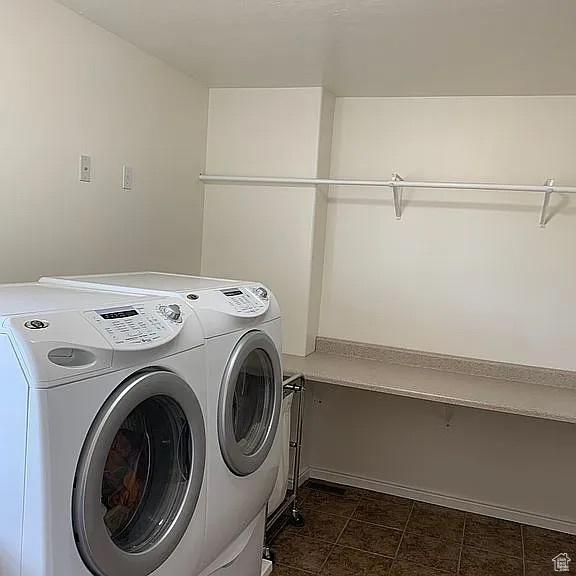 1345 W 1625 S, Price, UT 84501 - laundry area with washing machine and dryer and laundry area