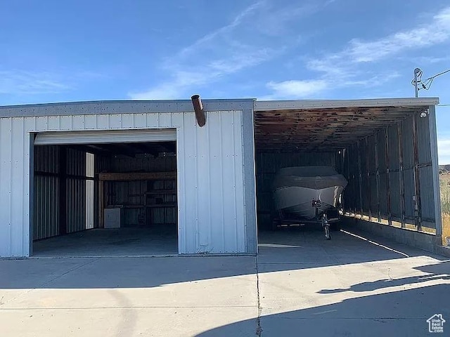 1345 W 1625 S, Price, UT 84501 - garage featuring a garage
