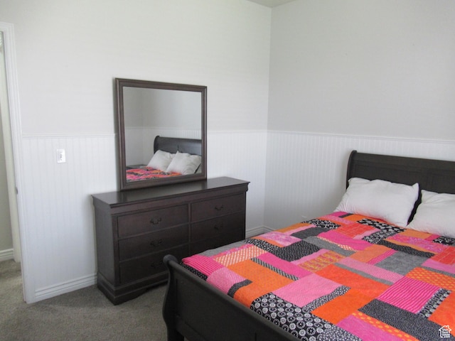 760 S Wellington Dr W, Kaysville, UT 84037 - bedroom featuring carpet flooring and wainscoting