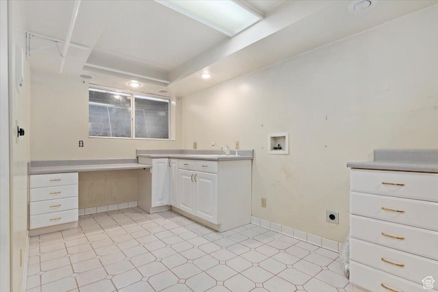7342 S Promenade Cir E, Cottonwood Heights, UT 84121 - laundry area with a sink, light floors, electric dryer hookup, baseboards, and hookup for a washing machine