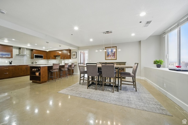 44 W Broadway Unit 605S, Salt Lake City, UT 84101 - dining area with recessed lighting, baseboards, and visible vents