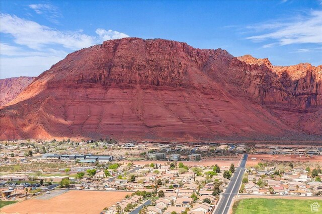 544 S Fiesta Dr, Ivins, UT 84738 - property view of mountains with a residential view