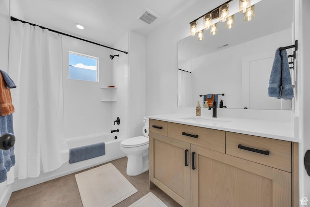 2119 N 520 W, Centerville, UT 84014 - bathroom with visible vents, shower / bath combo with shower curtain, toilet, and vanity