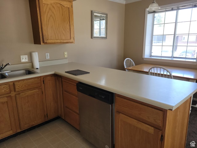 949 N University Ave Unit 19, Provo, UT 84604 - kitchen with light countertops, a sink, a peninsula, and dishwasher