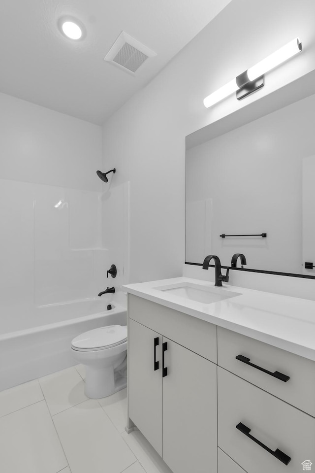 2961 N 2350 W Unit 107, Farr West, UT 84404 - full bath with toilet, vanity, shower / tub combination, and visible vents
