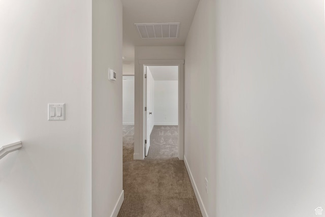 516 W Olive Ln, St George, UT 84790 - hallway featuring carpet floors and baseboards