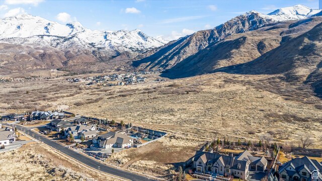 704 N Country Manor Ln, Alpine, UT 84004 - property view of mountains featuring a residential view