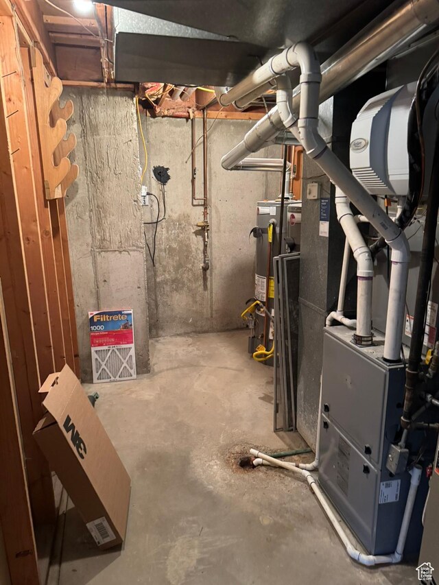 871 N Bonita Way E Unit 19, Centerville, UT 84014 - utilities featuring water heater