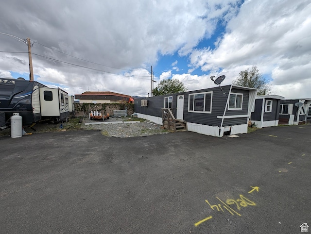 160 W 800 S, Payson, UT 84651 - manufactured / mobile home with entry steps