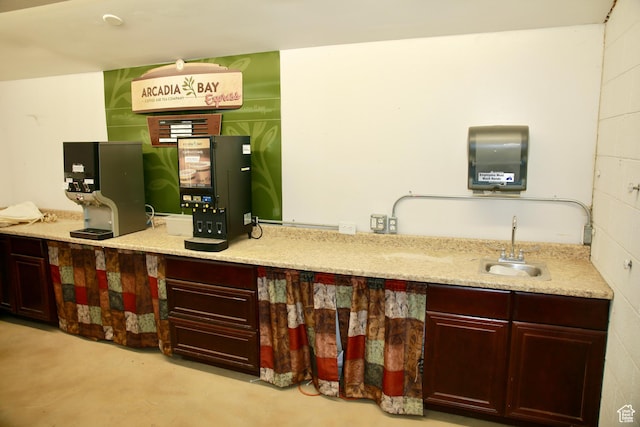 510 N Main St, Henefer, UT 84033 - bar featuring concrete flooring and a sink