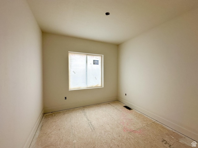 2196 N 425 W Unit 236, Tooele, UT 84074 - spare room with visible vents and baseboards