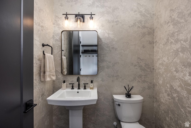 12709 N Belaview Way, Hideout, UT 84036 - half bath with toilet and a sink