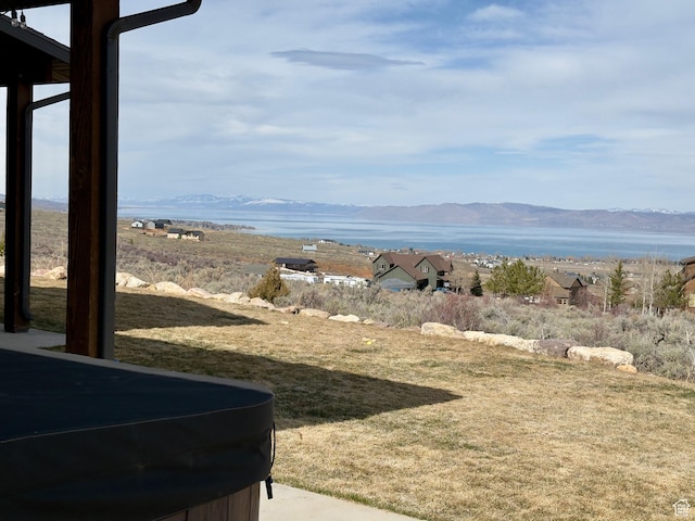 3525 S Sweetwater Pkwy, Garden City, UT 84028 - view of yard with a mountain view