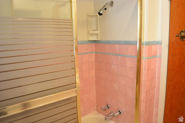 418 N 9th St, Montpelier, ID 83254 - full bathroom featuring shower / bathing tub combination