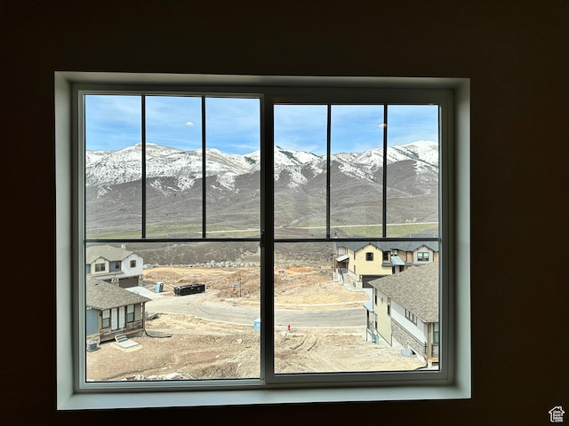 451 W Glenview Loop, Heber City, UT 84032 - room details with a mountain view