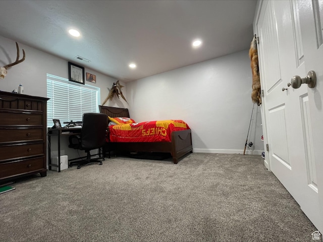 carpeted bedroom with baseboards, recessed lighting, and visible vents