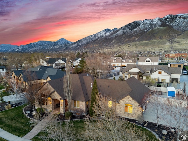property view of mountains with a residential view