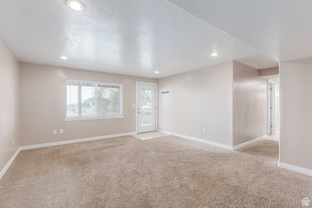 1278 E 530 N, American Fork, UT 84003 - unfurnished living room with light colored carpet, baseboards, and recessed lighting