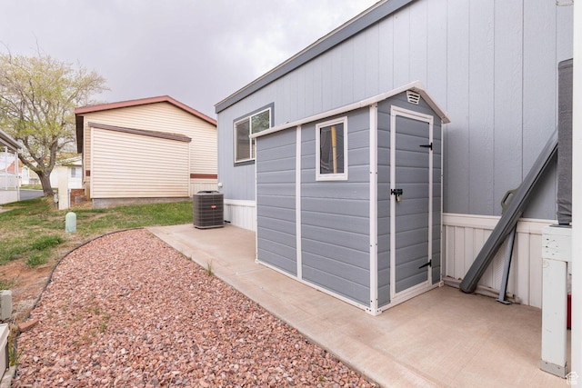 1150 W Red Hills Pkwy Unit 57, Washington, UT 84780 - view of outdoor structure featuring an outbuilding and central AC