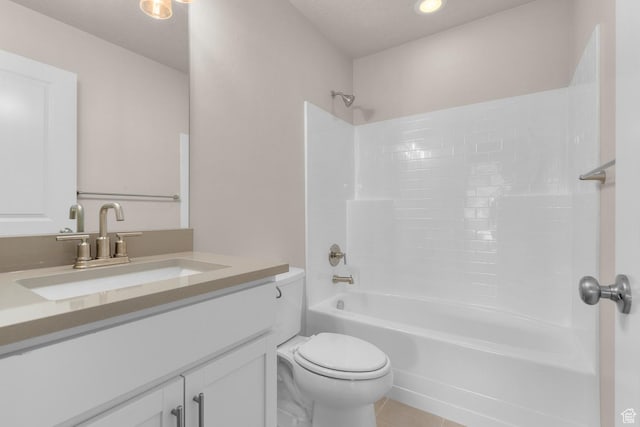 6624 W Prairie Fire Ln, Herriman, UT 84096 - full bath featuring washtub / shower combination, toilet, vanity, and tile patterned flooring