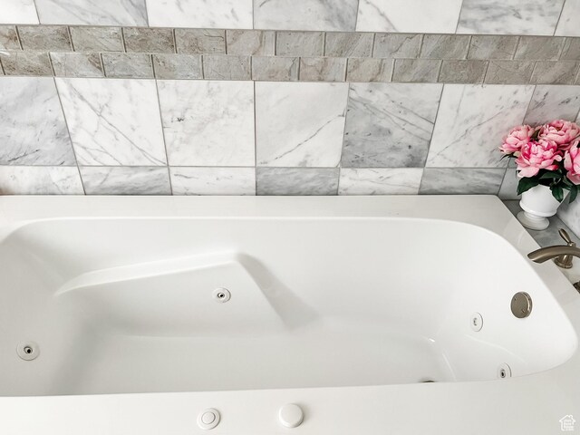 2770 S 9500 E, Jensen, UT 84035 - full bath with a whirlpool tub