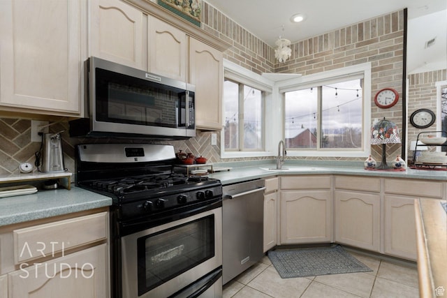 930 Orchard St, Dammeron Valley, UT 84783 - photo 5