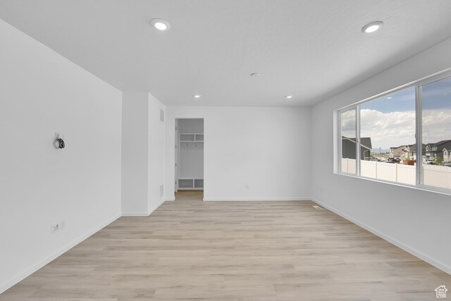 2067 E Antonio Dr N Unit 1230, Lake Point, UT 84074 - photo 4