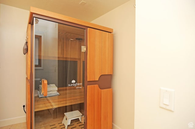 360 E 1825 N, Centerville, UT 84014 - view of sauna featuring baseboards