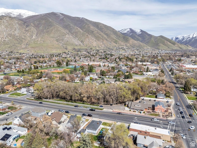 view of mountain feature with a residential view