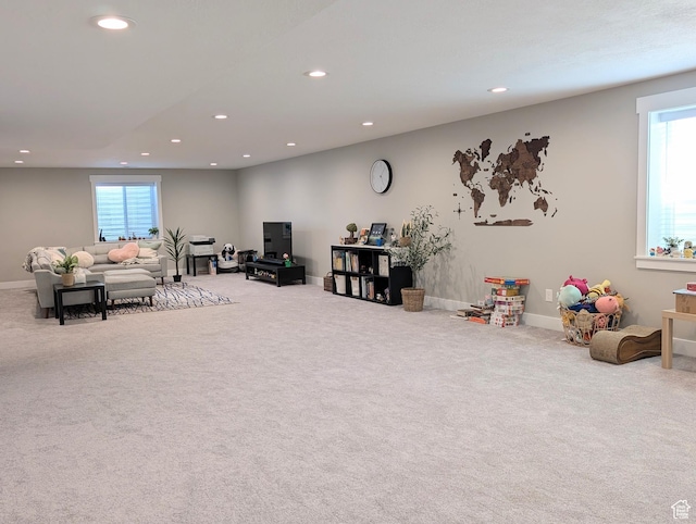 playroom featuring plenty of natural light, recessed lighting, and carpet