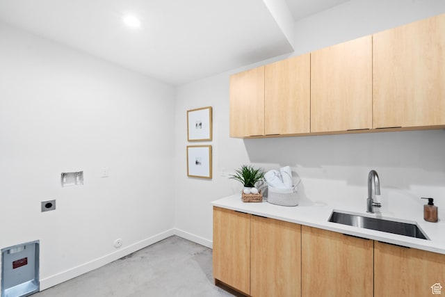 707 E 9th Ave, Salt Lake City, UT 84103 - washroom featuring hookup for a washing machine, hookup for an electric dryer, a sink, baseboards, and cabinet space