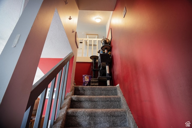 190 S Broadway St, Tooele, UT 84074 - view of stairway