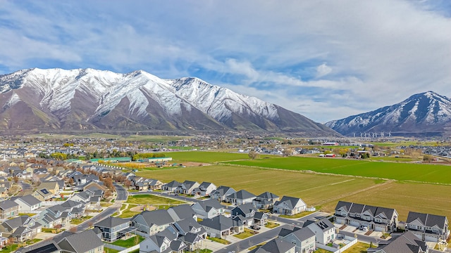 view of mountain feature featuring a residential view