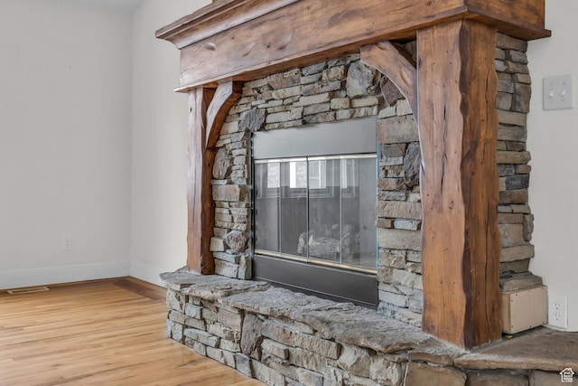 307 E 680 N, Lindon, UT 84042 - interior details featuring wood finished floors, baseboards, and visible vents