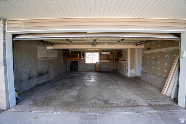 4129 W Misty Dr S, Taylorsville, UT 84129 - view of garage