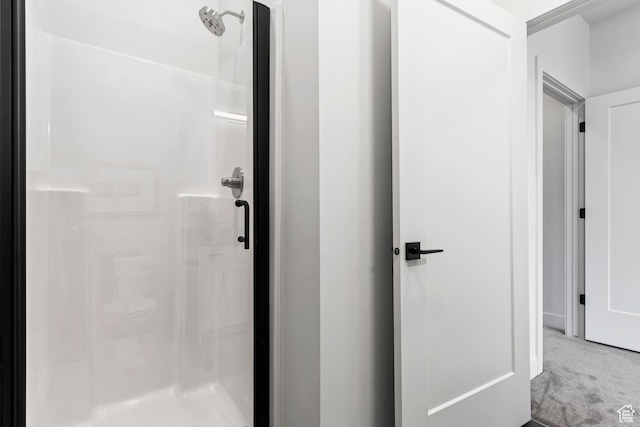 full bathroom featuring a stall shower