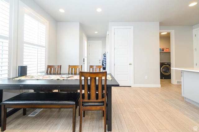 11531 S Bingham Rim Rd, South Jordan, UT 84009 - dining room featuring washer / clothes dryer, light wood finished floors, baseboards, and recessed lighting