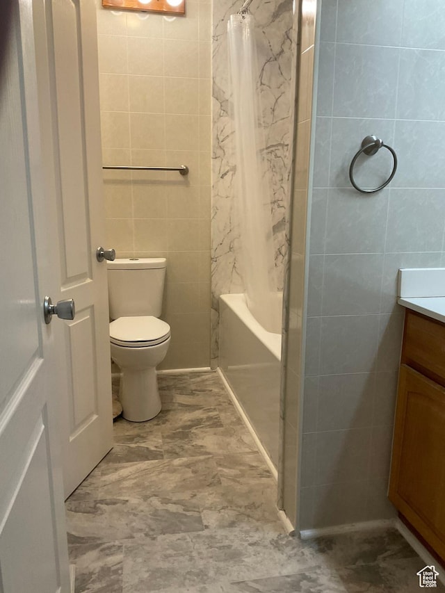5196 S Gravenstein W, Murray, UT 84123 - full bath featuring toilet, vanity, shower / bath combo with shower curtain, and tile walls