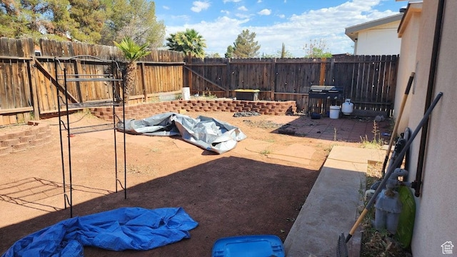 1989 W 1800 N, St George, UT 84770 - fenced backyard with a patio