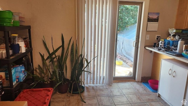 1989 W 1800 N, St George, UT 84770 - doorway with light tile patterned floors