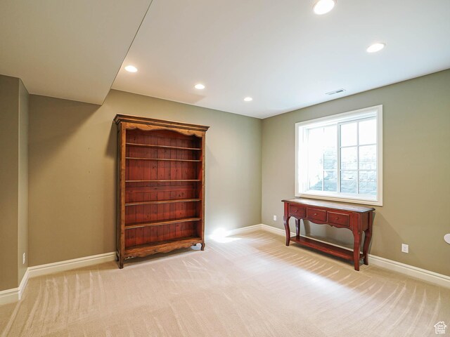 1979 E Olympus Point Dr, Holladay, UT 84117 - interior space with visible vents, baseboards, and carpet floors